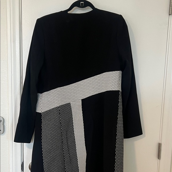 Calvin Klein Women's Black and White Long Blazer / Coat - Picture 11 of 12